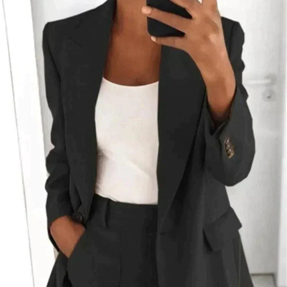 Lila - Tailleur femme ultra-stylé avec blazer moderne Noir