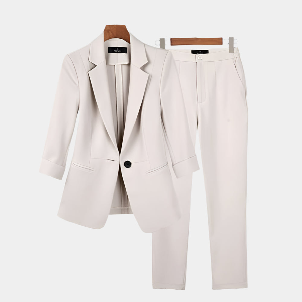 Xena - Élégant ensemble blazer et pantalon pour femmes Beige